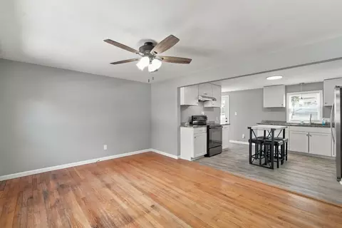 Living - 53 Silver St, Springfield, MA 01107 photo 1 of 4
