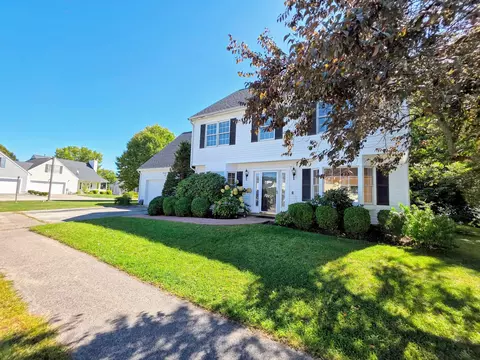 Exterior - 4 Pintail Rd #4, Walpole, MA 02081 photo 4 of 8