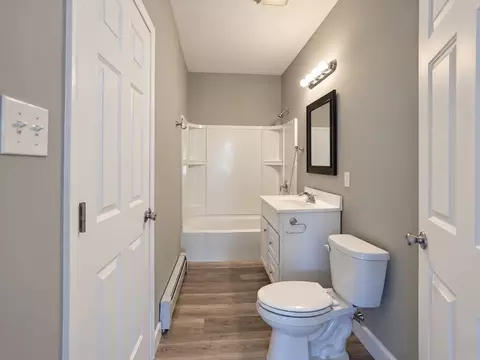 Bath - 320 Hamilton St, Worcester, MA 01604 photo 1 of 1