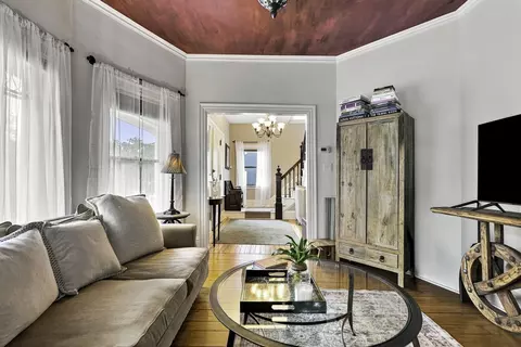 Living - 61 Lowell St, Reading, MA 01867 photo 3 of 7
