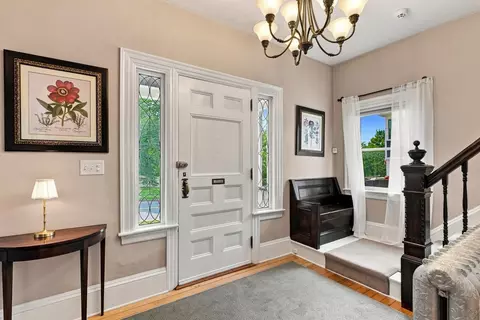 Entry Way - 61 Lowell St, Reading, MA 01867 photo 3 of 4