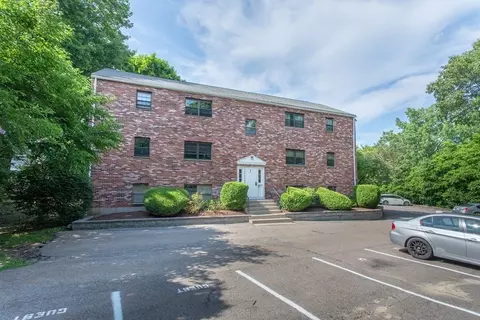 8 Jackson St #C1, Quincy, MA 02169