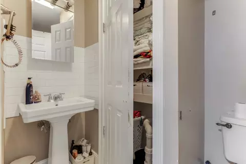 Bath - 30 Everett Ave, Somerville, MA 02145 photo 7 of 7