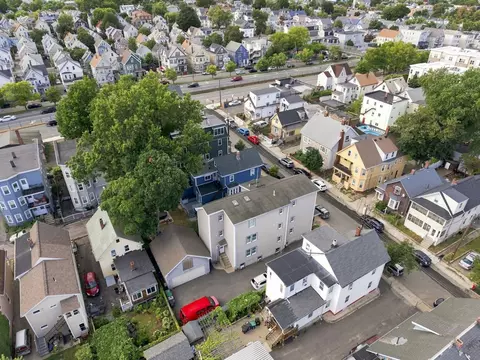 View/Area - 30 Everett Ave, Somerville, MA 02145 photo 1 of 2
