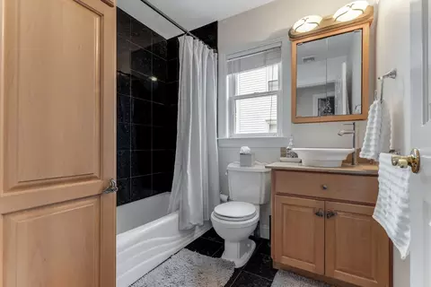 Bath - 30 Everett Ave, Somerville, MA 02145 photo 1 of 7