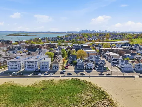 93 12 Winthrop Shore Dr, Winthrop, MA 02152