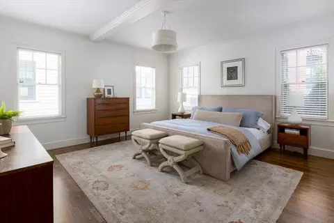 Bedroom - 17 Davis Ave #1, Brookline, MA 02445 photo 1 of 3
