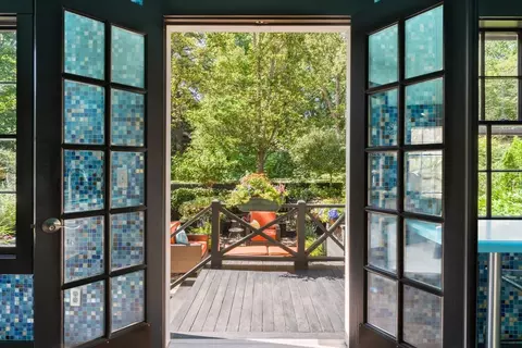 8 Orne Sq #8, Salem, MA 01970