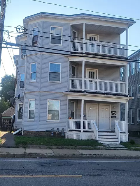 809 Warren Ave, Brockton, MA 02301