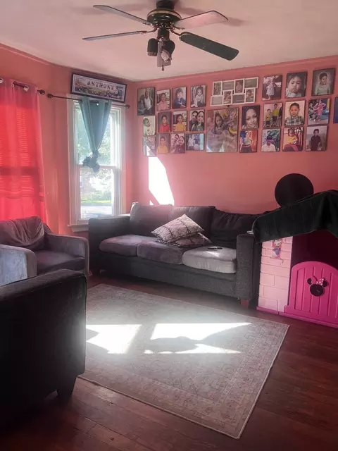 Living - 195-197 Massaoit St, Springfield, MA 01107 photo 1 of 1