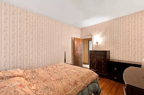 Bedroom - 144 Swindells St, Fall River, MA 02723 photo 3 of 8