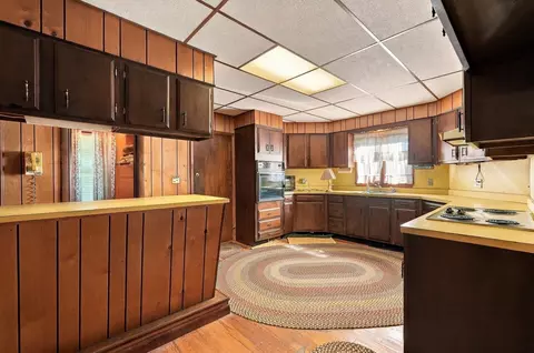 Kitchen - 144 Swindells St, Fall River, MA 02723 photo 3 of 4