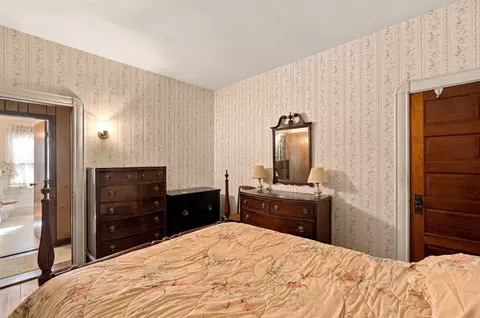 Bedroom - 144 Swindells St, Fall River, MA 02723 photo 4 of 8