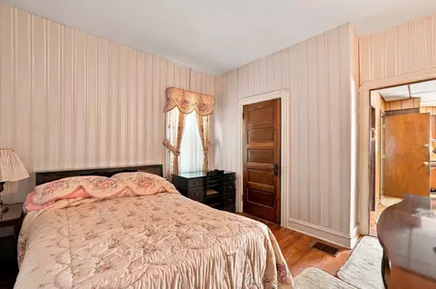 Bedroom - 144 Swindells St, Fall River, MA 02723 photo 6 of 8