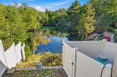 View/Area - 46 Leverett St #1, Gloucester, MA 01930 photo 1 of 5