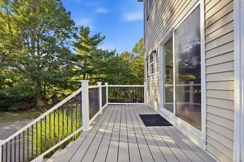 Exterior - 46 Leverett St #1, Gloucester, MA 01930 photo 1 of 1
