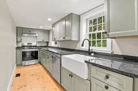 Kitchen - 67 Stone School Rd, Sutton, MA 01590 photo 1 of 1