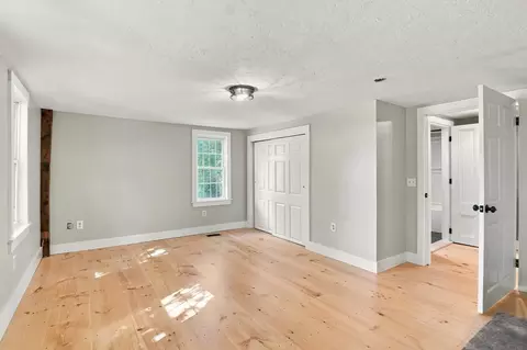 Bedroom - 67 Stone School Rd, Sutton, MA 01590 photo 1 of 3