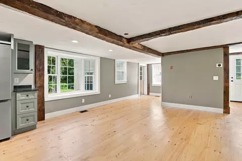 Living - 67 Stone School Rd, Sutton, MA 01590 photo 7 of 8