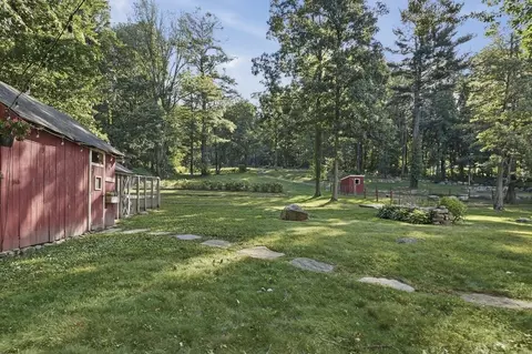 Exterior - 67 Stone School Rd, Sutton, MA 01590 photo 11 of 12