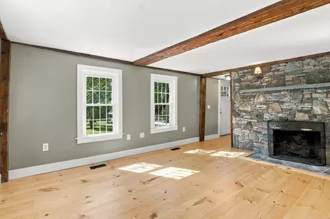 Living - 67 Stone School Rd, Sutton, MA 01590 photo 2 of 8
