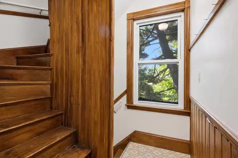 Entry Way - 72 Eustis St, Cambridge, MA 02140 photo 2 of 6