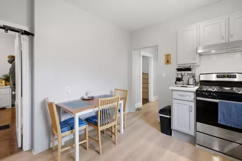 Dining - 72 Eustis St, Cambridge, MA 02140 photo 1 of 4