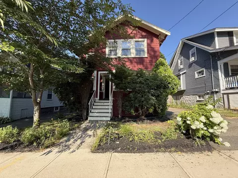 154 Pine St, Quincy, MA 02170