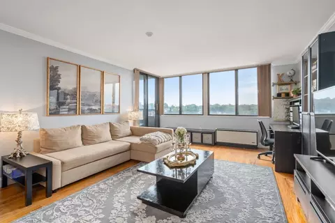 77 Adams St #1009, Quincy, MA 02169