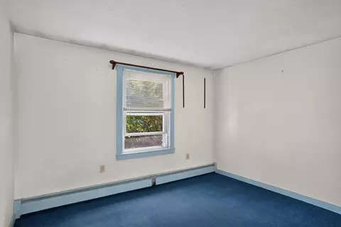 Bedroom - 68 School St, Upton, MA 01568 photo 4 of 5