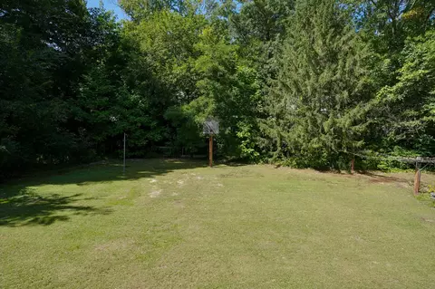 Exterior - 68 School St, Upton, MA 01568 photo 7 of 9