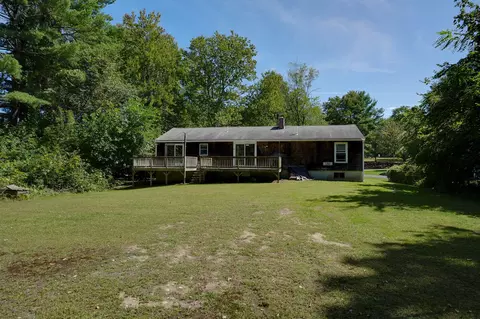Exterior - 68 School St, Upton, MA 01568 photo 3 of 9