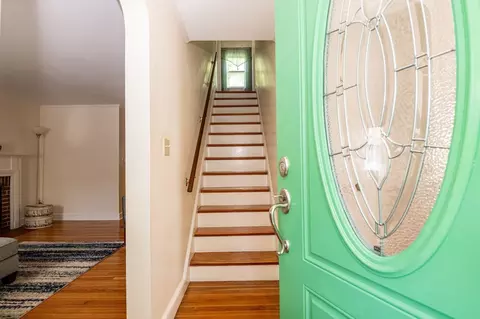 Entry Way - 31 Eustis St, Saugus, MA 01906 photo 1 of 2