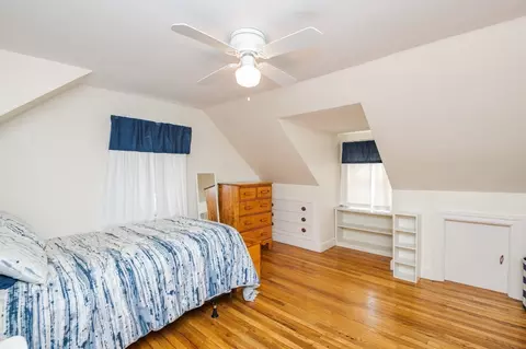 Bedroom - 31 Eustis St, Saugus, MA 01906 photo 4 of 6