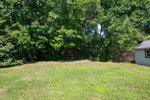 Exterior - 31 Eustis St, Saugus, MA 01906 photo 12 of 12