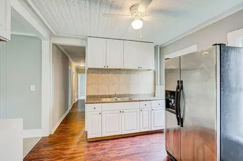 Entry Way - 78 Birch St, Worcester, MA 01603 photo 1 of 2