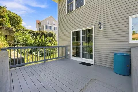 Exterior - 774 Hicks St, Fall River, MA 02724 photo 6 of 9