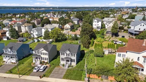 View/Area - 774 Hicks St, Fall River, MA 02724 photo 2 of 3