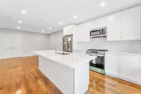 199 Havre St #6, Boston, MA 02128