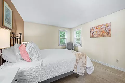 Bedroom - 23 Evergreen Way, Dedham, MA 02026 photo 4 of 5