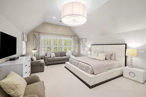 Bedroom - 23 Stonefield Ct, Needham, MA 02492 photo 3 of 10