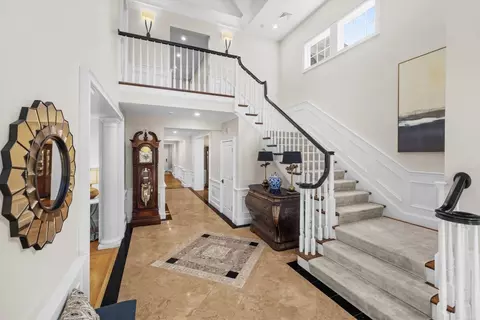 Entry Way - 23 Stonefield Ct, Needham, MA 02492 photo 2 of 2