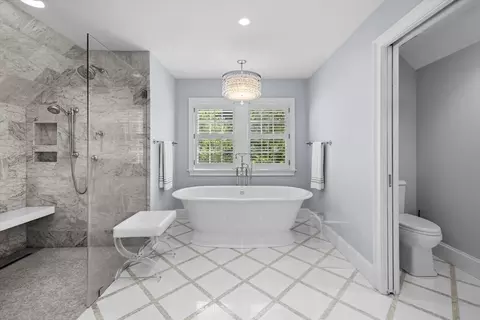 Bath - 23 Stonefield Ct, Needham, MA 02492 photo 1 of 2