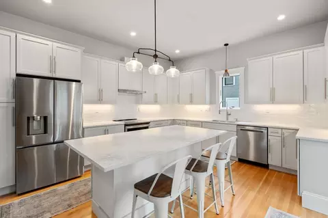41- Brown Ave, Roslindale, MA 02131