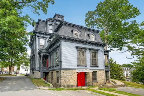 Exterior - 533 Locust St #7, Fall River, MA 02720 photo 3 of 4