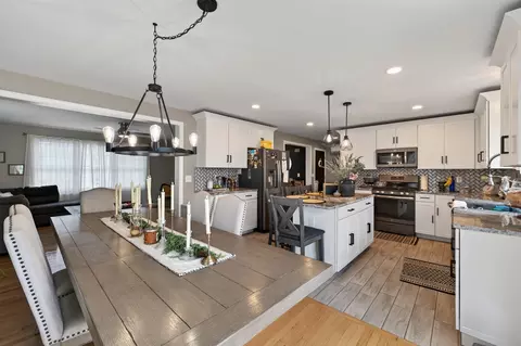 Kitchen - 17 Montgomery St, Fall River, MA 02720 photo 1 of 5