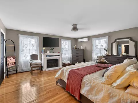 Bedroom - 17 Montgomery St, Fall River, MA 02720 photo 3 of 6