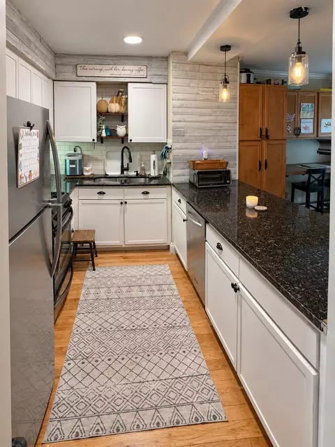 700 Second St #104, Fall River, MA 02721 photo 4