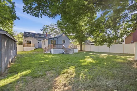 Exterior - 330 Haven St, Reading, MA 01867 photo 9 of 9