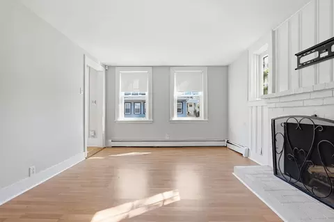 Living - 330 Haven St, Reading, MA 01867 photo 6 of 7